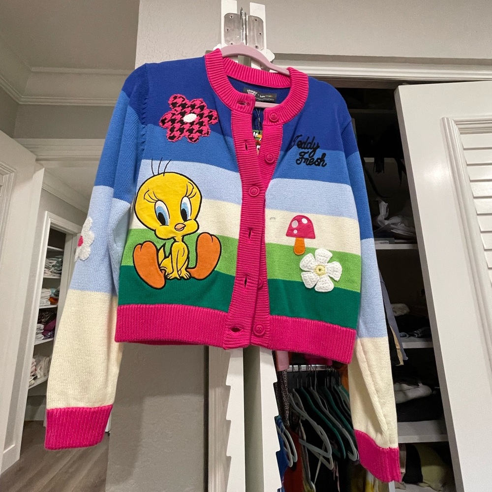 TF X LOONEY TUNES WOMEN'S TWEETY CARDIGAN*New*